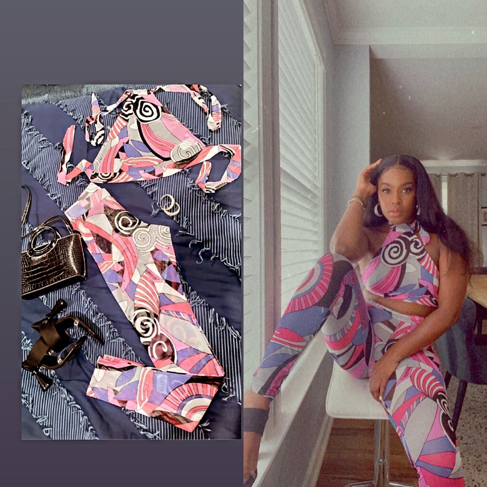 MUST HAVE- “Electric Feelings” legging set